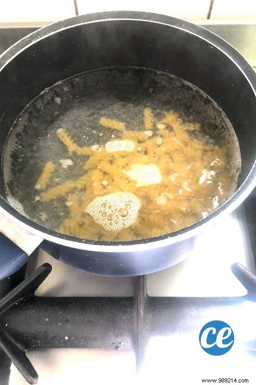 12 Clever Ways to Use Your Electric Kettle Beyond Hot Drinks