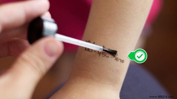 Police Safety Tip: Write Your Phone Number on Your Child s Arm Before Crowded Outings