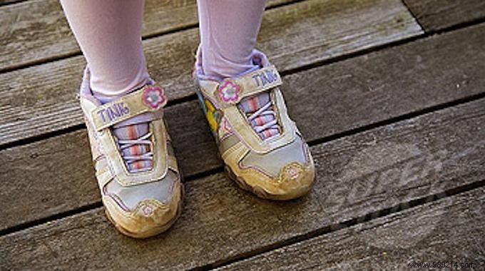 Simple Sticker Hack: Teach Your Child to Put Shoes on the Right Feet Independently