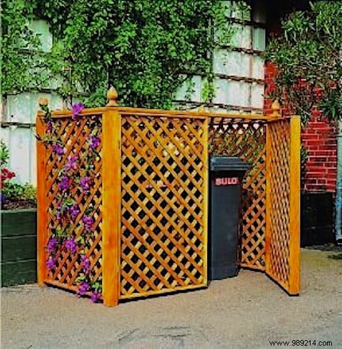 28 Proven DIY Ways to Hide Outdoor Trash Cans and Elevate Your Curb Appeal