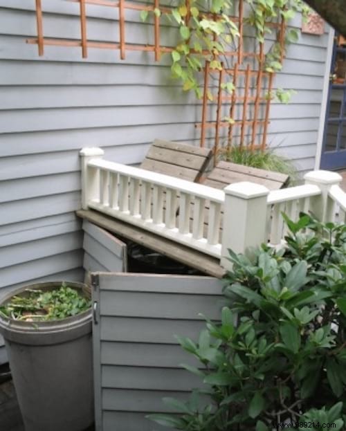 28 Proven DIY Ways to Hide Outdoor Trash Cans and Elevate Your Curb Appeal