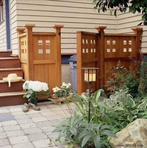 28 Proven DIY Ways to Hide Outdoor Trash Cans and Elevate Your Curb Appeal