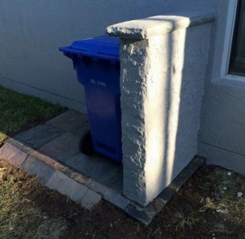 28 Proven DIY Ways to Hide Outdoor Trash Cans and Elevate Your Curb Appeal