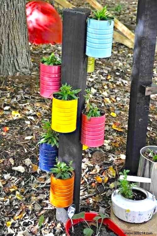 19 Genius DIY Ideas to Upcycle Tin Cans into Stylish Home and Garden Organizers