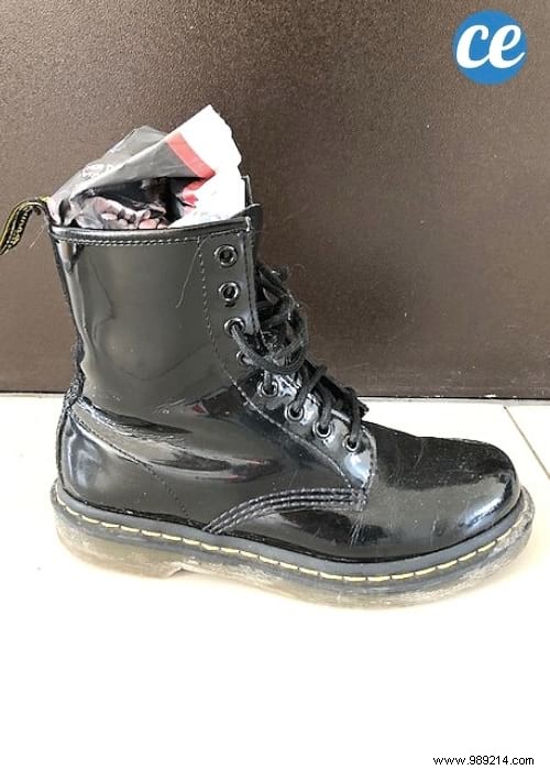 29 Proven Ways to Repurpose Old Newspapers at Home, Garden, and Garage