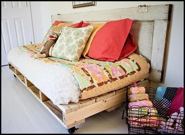 27 Genius DIY Projects with Wooden Pallets: Easy, Quick, and Budget-Friendly Ideas