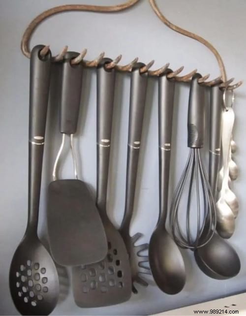 50 Genius DIY Ways to Upcycle Old Furniture into Stunning Home Decor