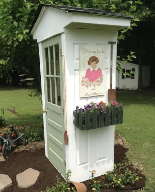 50 Genius DIY Ways to Upcycle Old Furniture into Stunning Home Decor