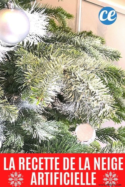 Easy DIY Snowy Christmas Tree: Baking Soda and Hairspray Trick