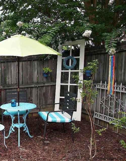 30 Genius DIY Ways to Upcycle Old Doors Into Stunning Home Features