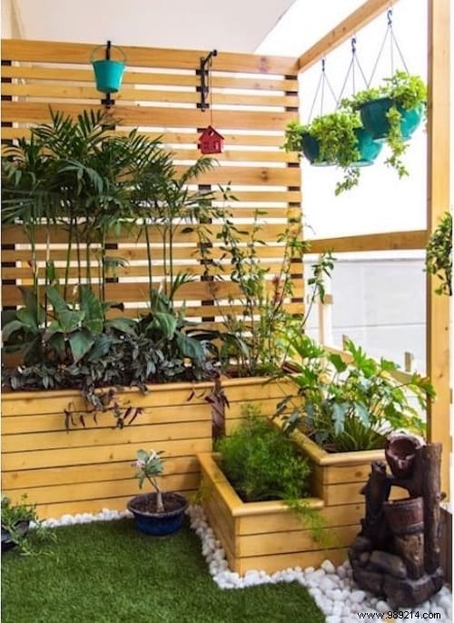 25 Budget-Friendly Balcony Decoration Ideas from a Professional Landscaper