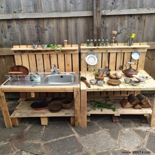 30 DIY Outdoor Kitchen Ideas Using Wooden Pallets: Simple Backyard Builds