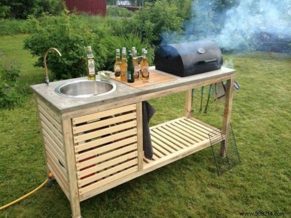 30 DIY Outdoor Kitchen Ideas Using Wooden Pallets: Simple Backyard Builds