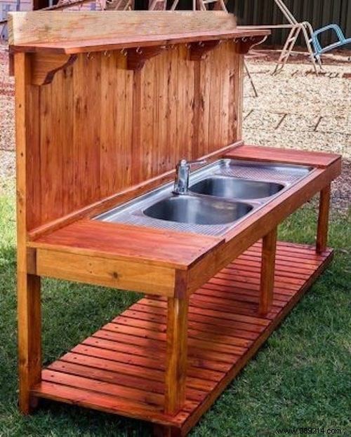 30 DIY Outdoor Kitchen Ideas Using Wooden Pallets: Simple Backyard Builds