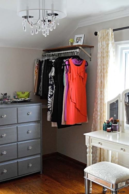 10 Smart, Budget-Friendly DIY Clothing Storage Ideas for Small Spaces