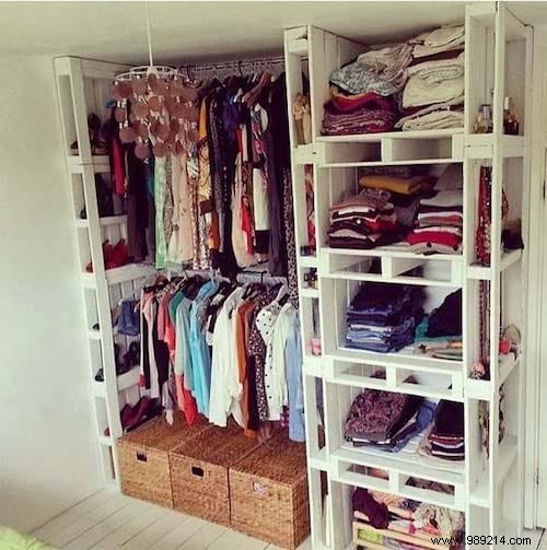 10 Smart, Budget-Friendly DIY Clothing Storage Ideas for Small Spaces