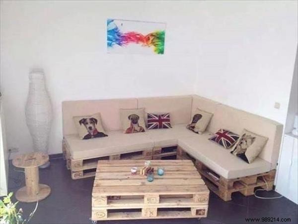 20 Genius DIY Upcycling Projects with Free Wooden Pallets