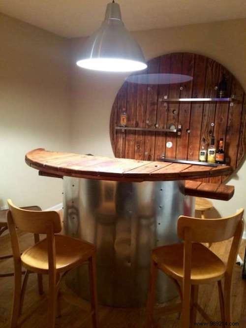 20 Creative Ways to Upcycle Wooden Cable Reels into Stylish Home and Garden Decor