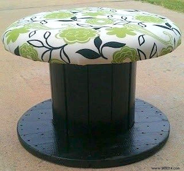 20 Creative Ways to Upcycle Wooden Cable Reels into Stylish Home and Garden Decor