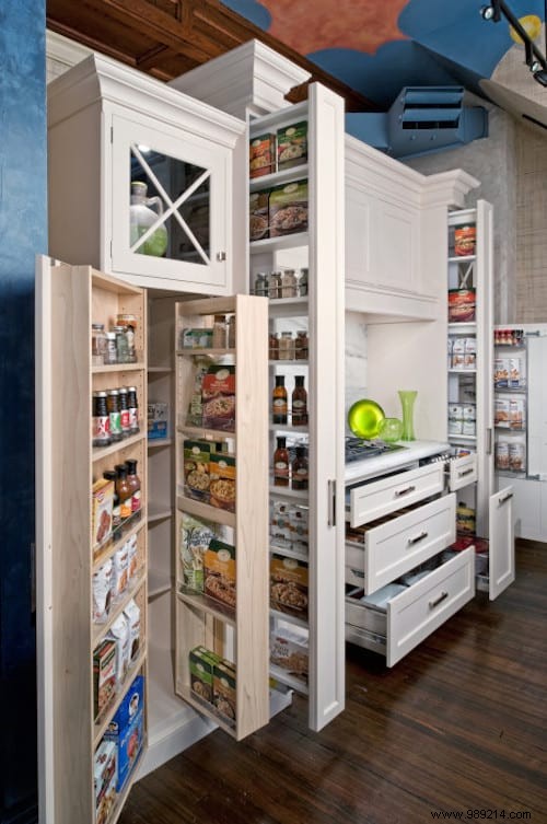 25 Expert Kitchen Storage Ideas to Maximize Space and Stay Organized