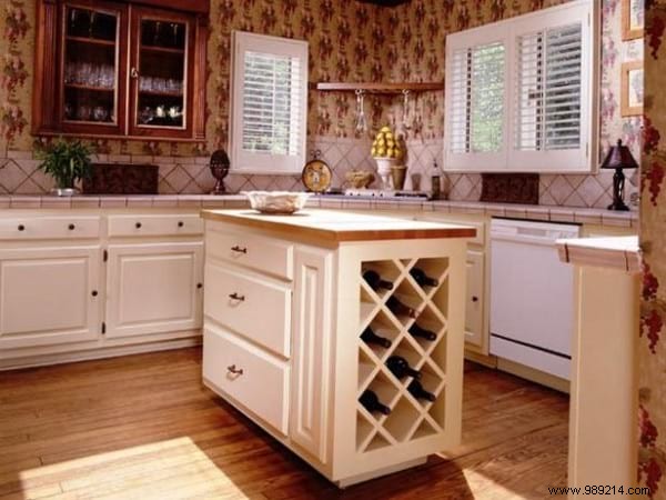 25 Expert Kitchen Storage Ideas to Maximize Space and Stay Organized