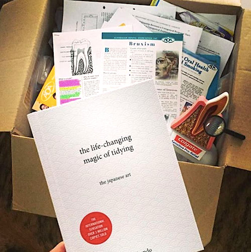 Master Marie Kondo s KonMari Method: The Complete Decluttering Guide