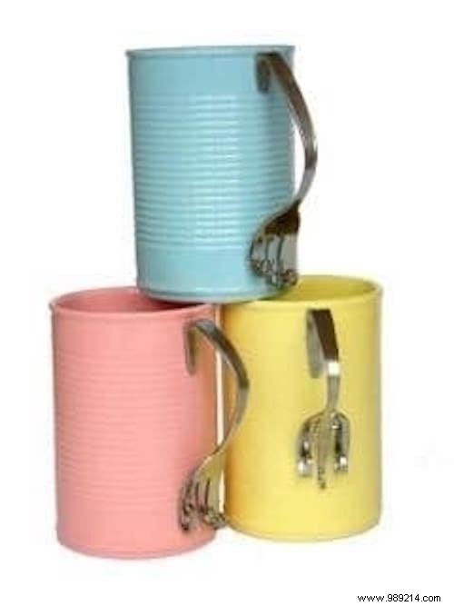 48 Genius DIY Ideas to Upcycle Empty Tin Cans into Stylish Home Essentials