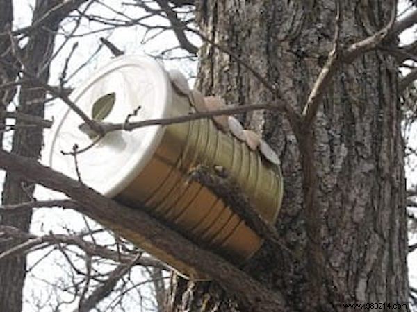 48 Genius DIY Ideas to Upcycle Empty Tin Cans into Stylish Home Essentials