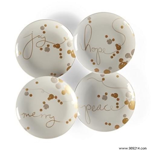 30 Easy, Budget-Friendly Last-Minute Christmas DIY Decoration Ideas