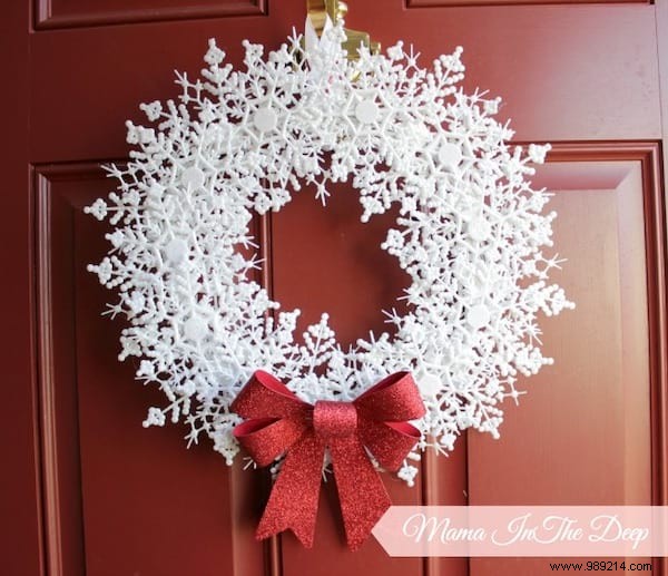 30 Easy, Budget-Friendly Last-Minute Christmas DIY Decoration Ideas