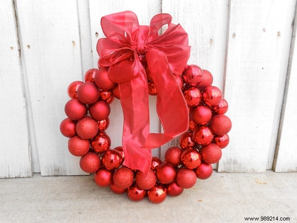 30 Easy, Budget-Friendly Last-Minute Christmas DIY Decoration Ideas