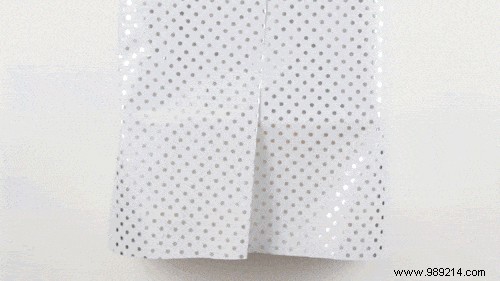 How to Wrap Gifts Like a Pro in 5 Simple Steps