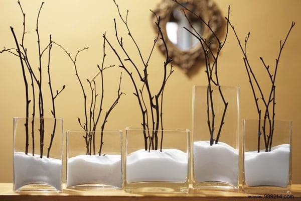 37 Easy, Budget-Friendly Last-Minute Christmas Decoration Ideas