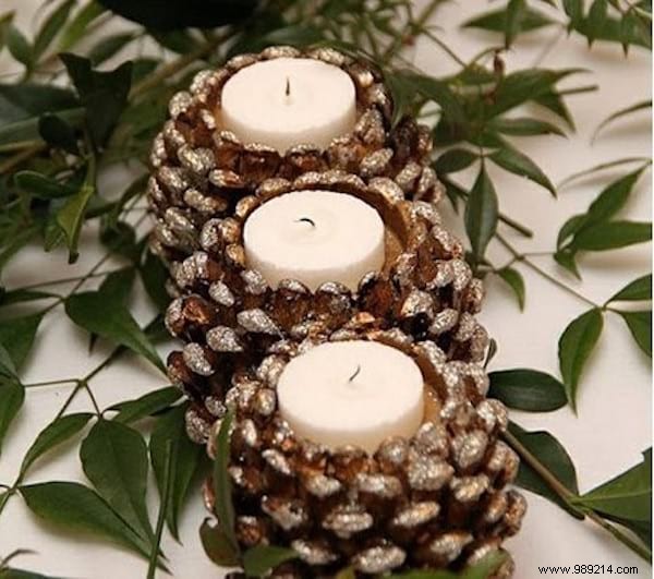 37 Easy, Budget-Friendly Last-Minute Christmas Decoration Ideas