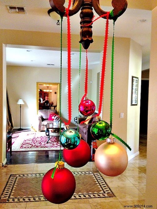 20 Creative Upcycling Ideas for Stunning Christmas Decorations