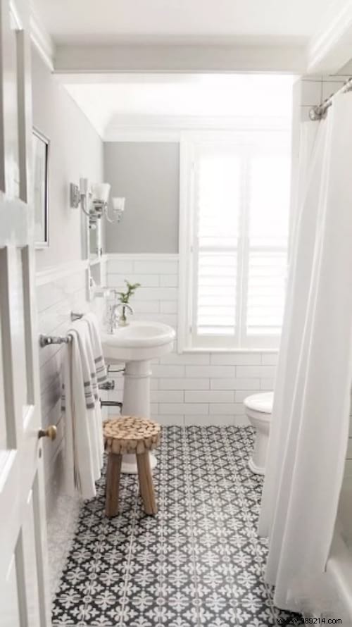 15 Stunning Bathroom Designs to Inspire Your Home Renovation