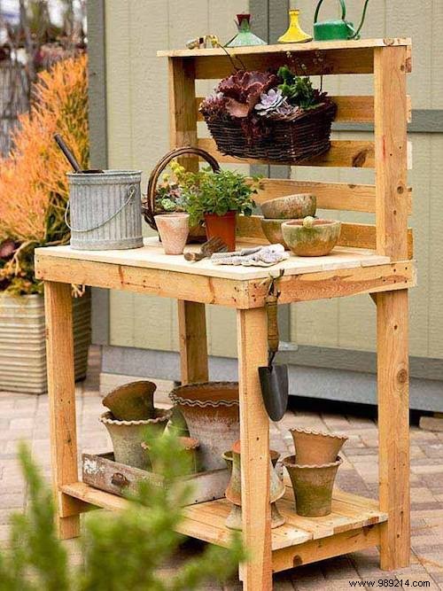 70 Genius DIY Projects Using Recycled Wooden Pallets