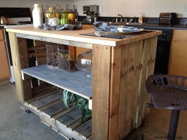 70 Genius DIY Projects Using Recycled Wooden Pallets