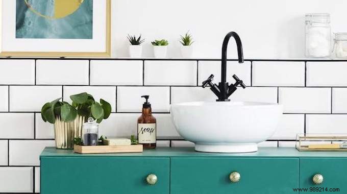 22 Genius Storage Ideas for Small Bathrooms: Maximize Space on a Budget