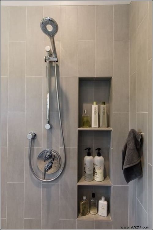35 Smart, Budget-Friendly Ideas to Organize Your Small Bathroom and Maximize Space