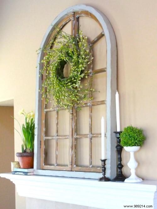 30 Brilliant Ways to Upcycle Old Windows into Stunning Home and Garden Decor