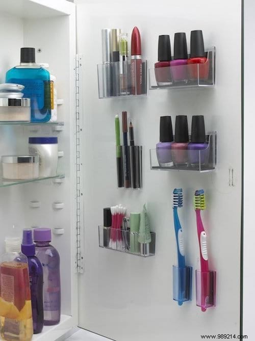 20 Budget-Friendly DIY Bathroom Storage Ideas to Maximize Space