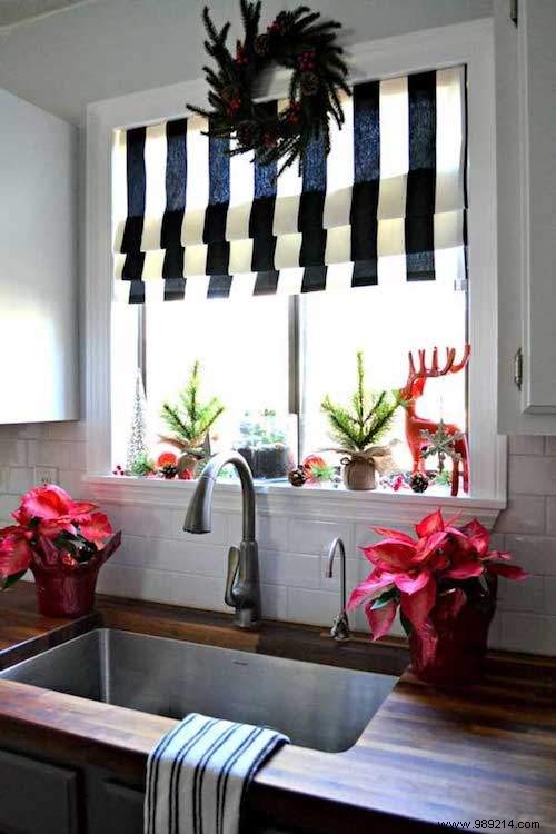 26 Easy DIY Christmas Kitchen Decoration Ideas for Holiday Cheer