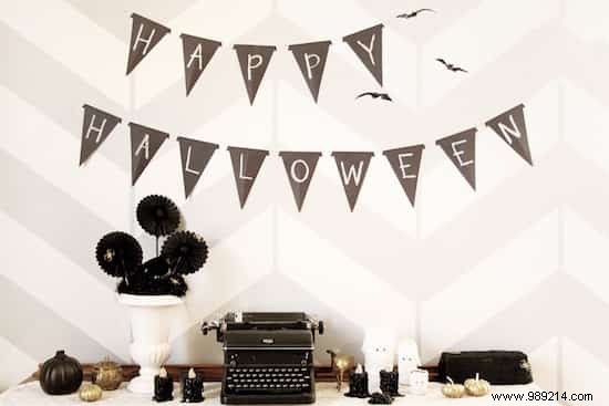 18 Effortless DIY Halloween Decorations for a Spooky, Budget-Friendly Home