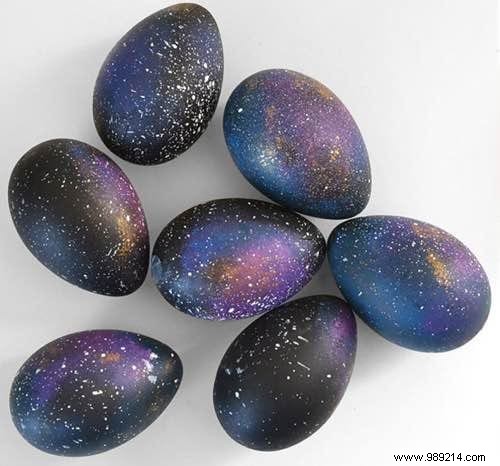 17 Stunning Easter Egg Decorating Ideas from Seasoned Crafters