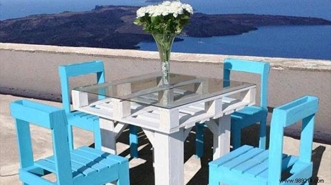 24 Creative DIY Projects to Transform Old Wooden Pallets