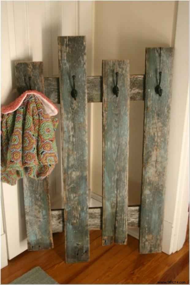 24 Creative DIY Projects to Transform Old Wooden Pallets