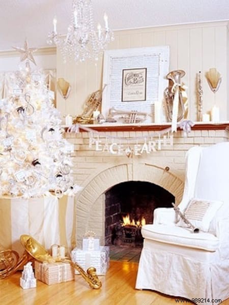 35 Creative Christmas Decoration Ideas to Infuse Holiday Joy Into Every Corner of Your Home