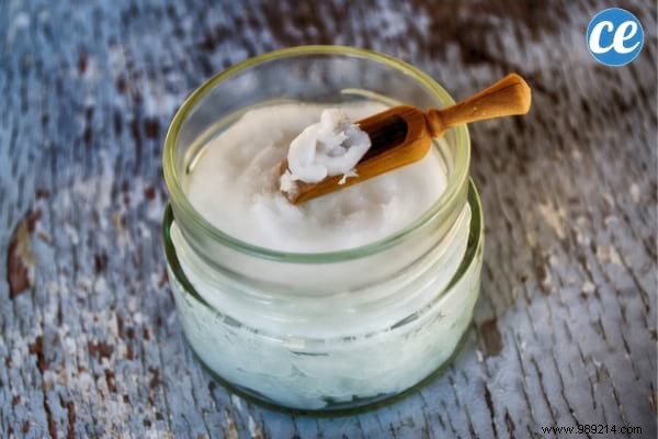101 Everyday Uses for Coconut Oil: Kitchen, Beauty, Home Care & More