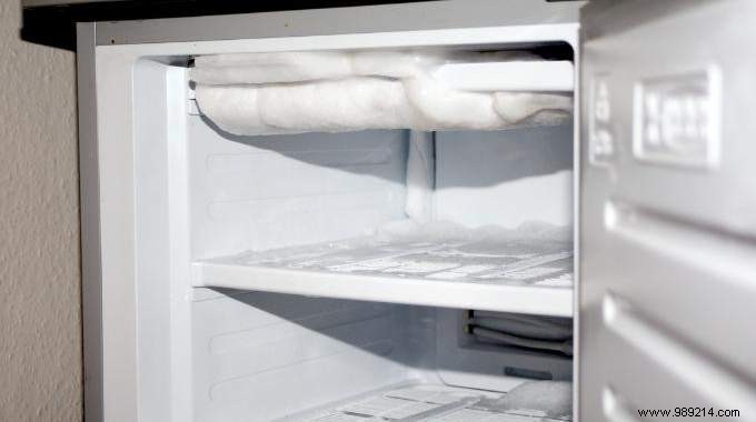 Simple DIY Trick to Detect If Your Freezer Defrosted After a Power Outage